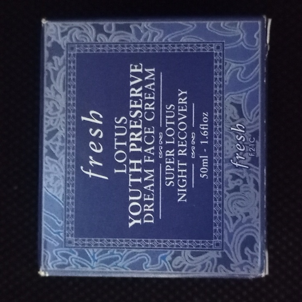 FRESH Lotus Youth Preserve Radiance Renewal Night Cream 1.6oz